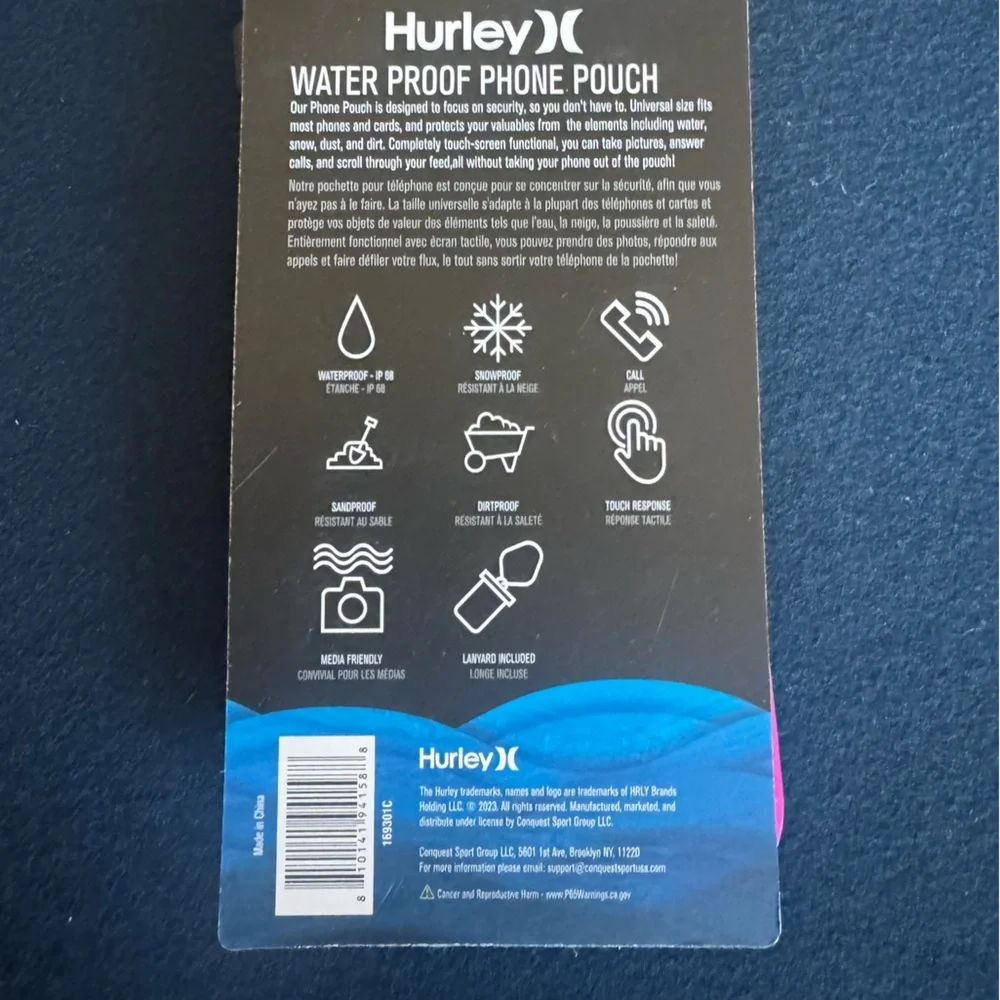 Hurley Waterproof💦 Pouch w/ removable lanyard- Black& white!protect your phone l